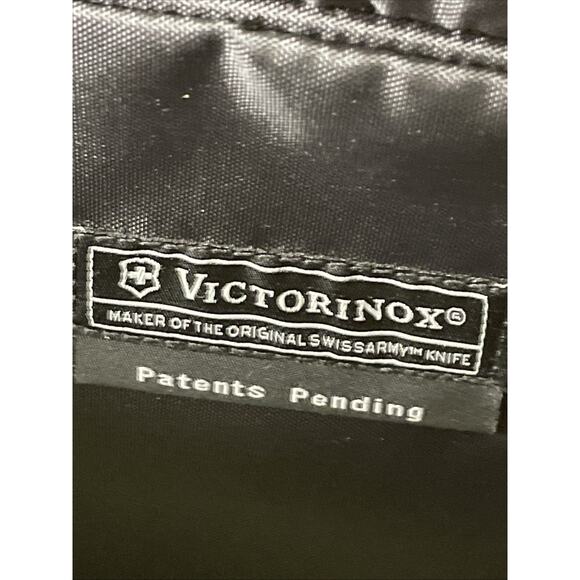 Victorinox Werks Backpack Suiter Expansion Work/Travel Bag With 3 Carry Options - Picture 12 of 16